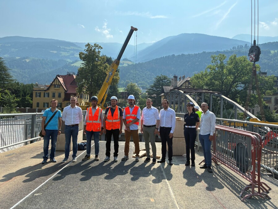 Sollevamento dei ponti storici Widmann – una tappa fondamentale nei lavori di restauro