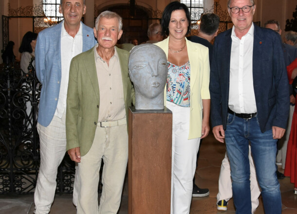 L’arte come ponte nell’Euregio -  L’Assessora Kerer all’inaugurazione di una mostra a Hall in Tirolo