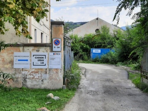 Il Mini Centro di Riciclaggio di Millan si trasferisce 