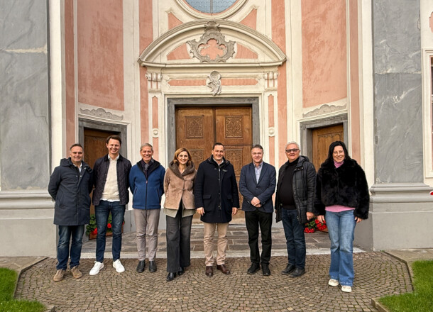 Bressanone rafforza la collaborazione con le università – la Giunta comunale visita lo Studio Teologico Accademico di Bressanone (STA)