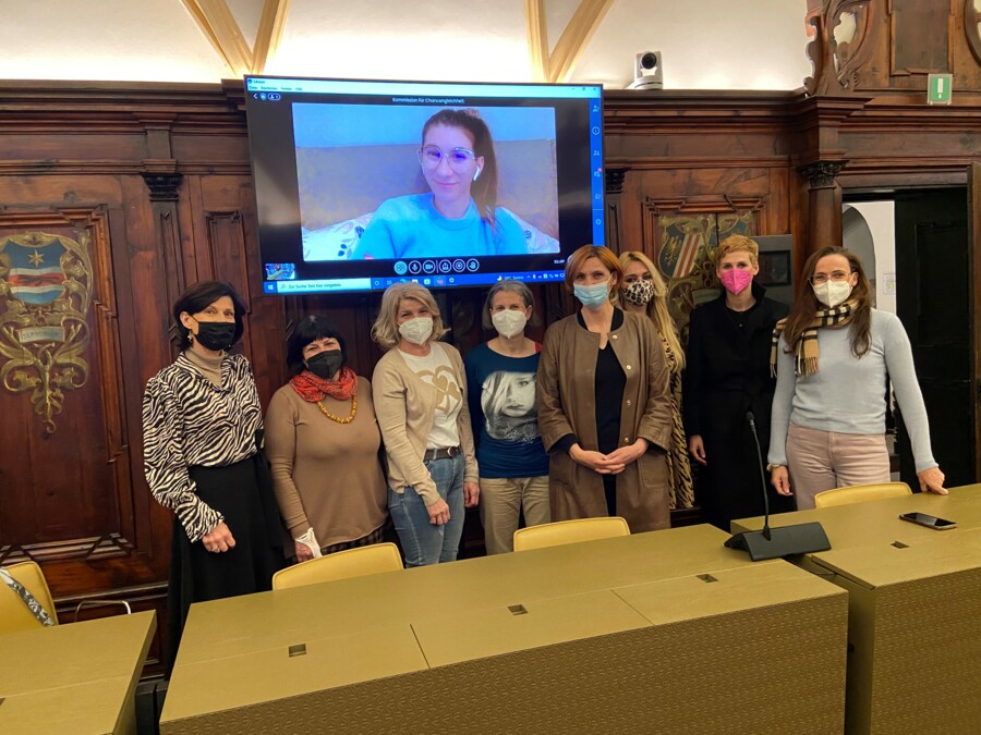 La Commissione per le Pari Opportunità invita le consigliere comunali