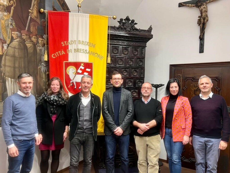 Nuove metodologie per il lavoro archivistico