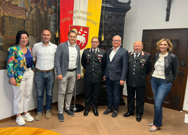 Visita di saluto del Maggiore Ottavio Tosoni alla Giunta Comunale di Bressanone